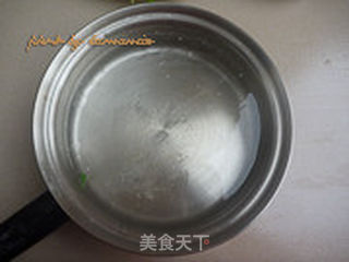 蒜泥芹菜叶的做法步骤:2