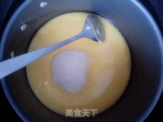 馒头也可以当零食 奶香花馒头的做法步骤:2