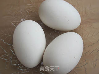 鹅蛋韭菜饺的做法步骤:2