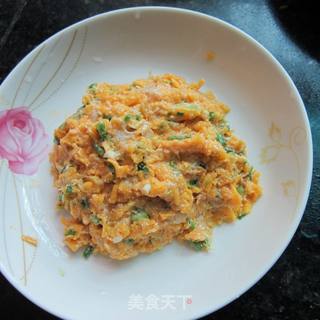 猪肉南瓜馅饺子的做法步骤：3