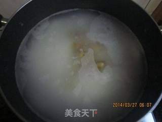 皮蛋瘦肉粥的做法步骤：13