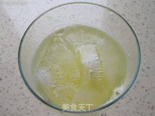 菠萝苏打水的做法步骤：8