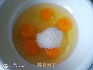 电饭煲海绵蛋糕的做法步骤:2