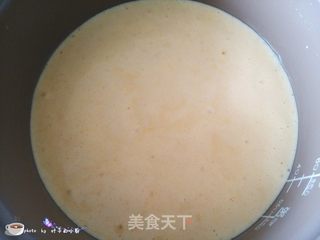 电饭煲海绵蛋糕的做法步骤:9