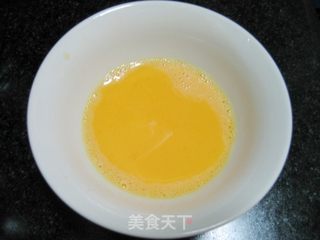 黄瓜炒鸡蛋的做法步骤:2