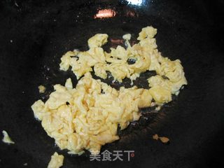 黄瓜炒鸡蛋的做法步骤:3