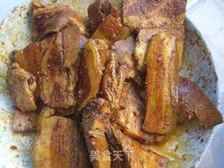 春笋梅干菜扣肉的做法步骤:5