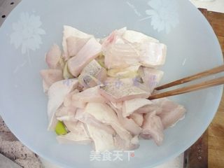 鱼腩萝卜煲的做法步骤：2