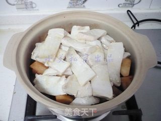 鱼腩萝卜煲的做法步骤:9