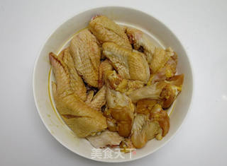 可乐鸡翅(电饭煲版)的做法步骤:2