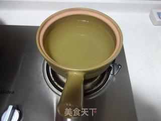 午餐肉蔬菜煲的做法步骤：2
