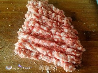 烫面水煎饺的做法步骤:4
