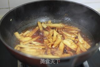 油焖春笋的做法步骤:6