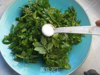 花椒芽拌豆腐的做法步骤:3