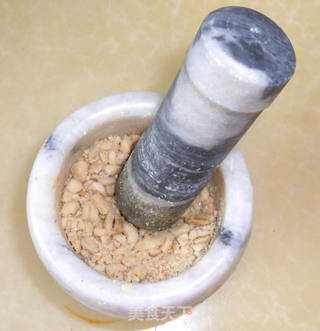 自制牛肉末豆豉老干妈的做法步骤:3