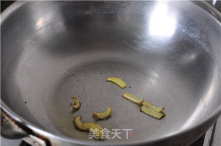 荠菜蟹菇豆腐羹的做法步骤:7
