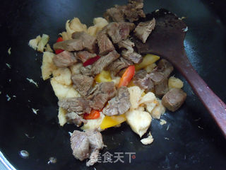 【猴头菇炒牛腩】的做法步骤:6