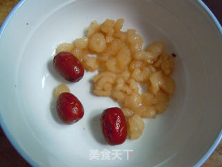 【牛奶雪蛤膏】的做法步骤:2