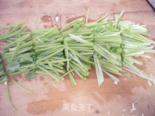 芫爆杏鲍菇的做法步骤:3