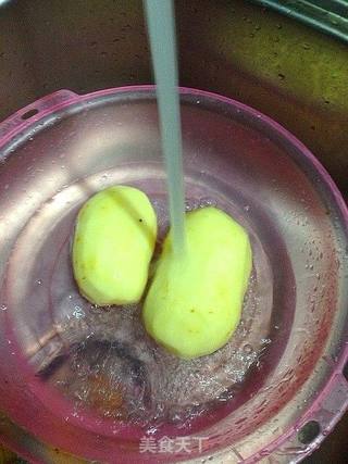 干锅土豆片的做法步骤:2