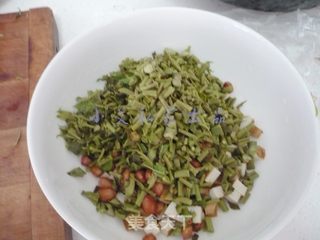 香椿拌豆干的做法步骤:7