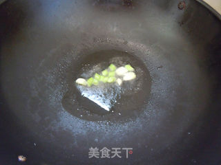 春天的野菜香---酒糟炒蕨菜的做法步骤:4
