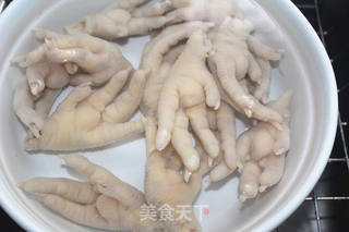 泡椒凤爪的做法步骤:4
