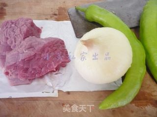 孜然炒肉夹馍的做法步骤:6