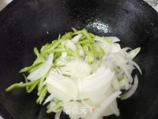 孜然炒肉夹馍的做法步骤：12