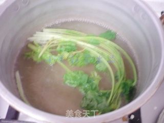 豆皮香椿卷的做法步骤:4