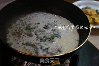 蚵仔煎。蚝仔烙的做法步骤:7