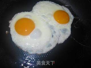 金枪鱼早餐汉堡的做法步骤：7