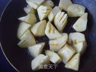 鲜嫩酥烂---三杯竹笋的做法步骤:3