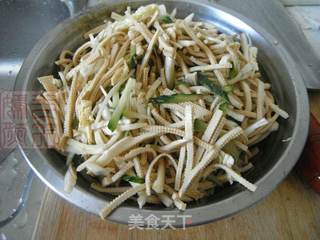 白菜心黄瓜拌豆腐丝的做法步骤:9