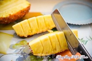 原汁机食谱 - 菠萝香瓜陈皮饮料的做法步骤:5