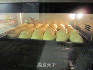 北海道配方毛毛虫面包的做法步骤:11