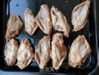 蜜汁叉烧鸡翅的做法步骤:4