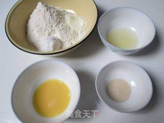 椰蓉面包的做法步骤：1