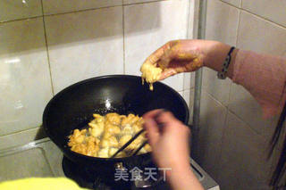 云南彝家炸酥肉的做法步骤:4
