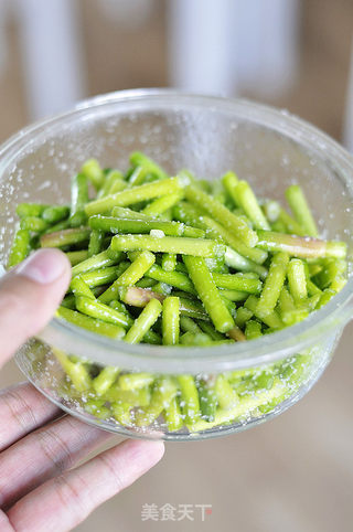 腌蒜薹的做法步骤:15