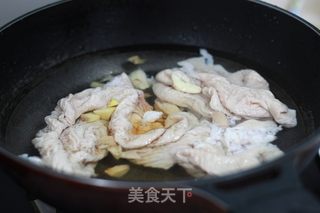 爆炒肥肠的做法步骤:5