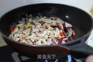爆炒肥肠的做法步骤:10