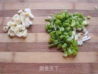 平菇蛋花汤的做法步骤:4