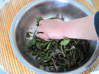 传统小菜——咸揉香椿的做法步骤:5