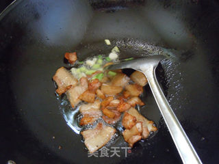 油炸豆腐的变身---豆腐干炒肉片的做法步骤：4