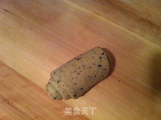 牛奶鸡蛋黑芝麻吐司的做法步骤:7