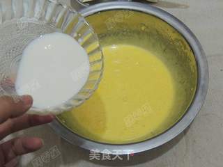 原味戚风的做法步骤:6