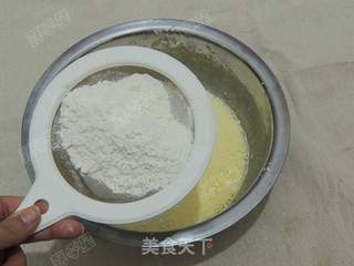 原味戚风的做法步骤:7