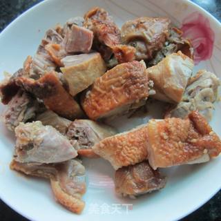 辣炒烤鸭的做法步骤：1
