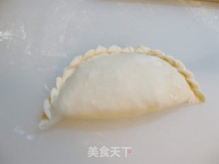 蒜苗木耳鸡蛋盒子的做法步骤:7